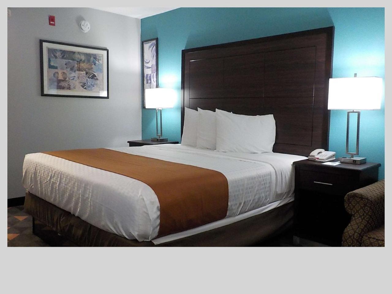 Clarion Pointe Indianapolis Northeast Hotel Castleton Exterior foto